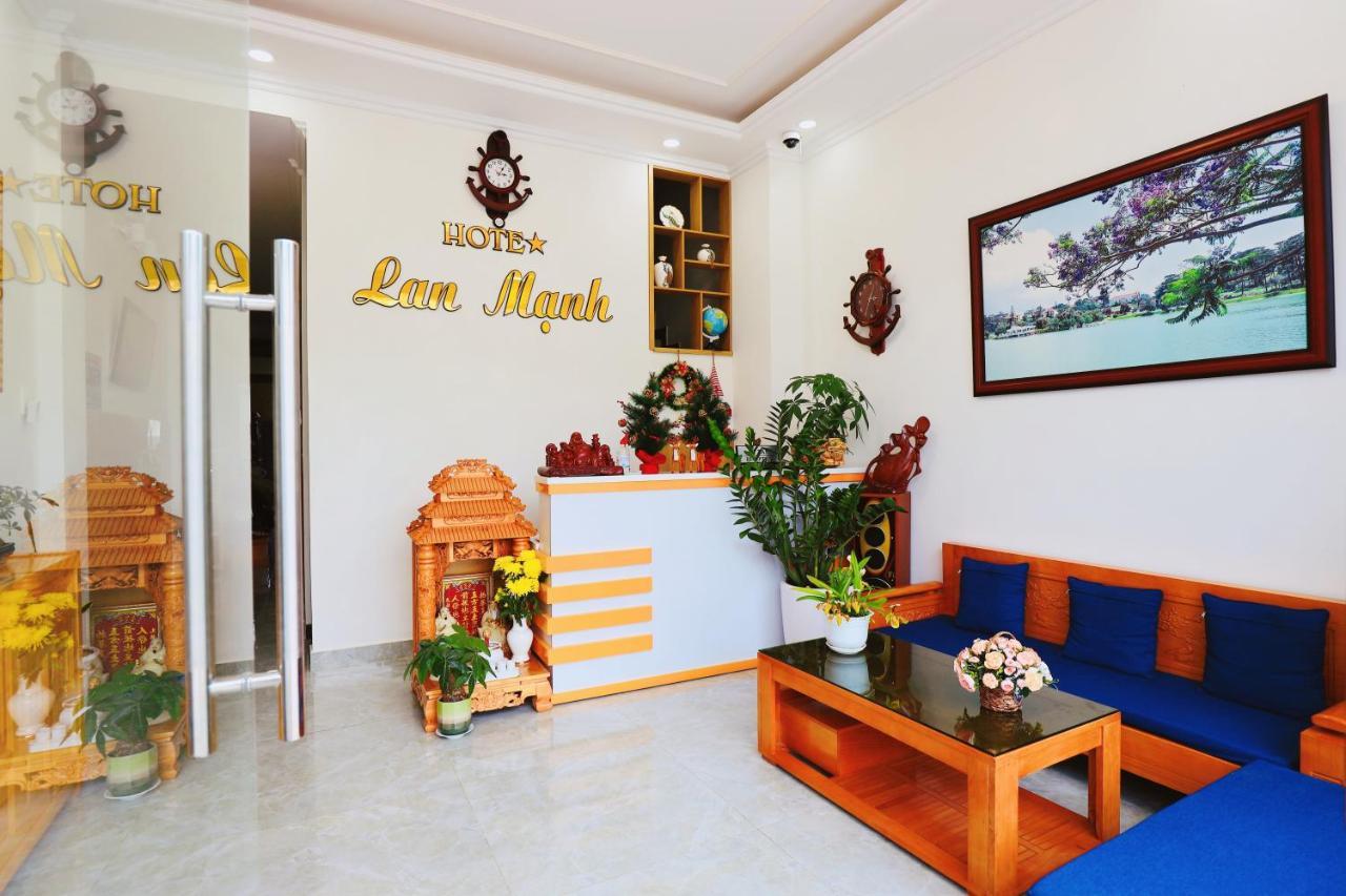 Lan Manh Hotel Da Lat Exterior photo