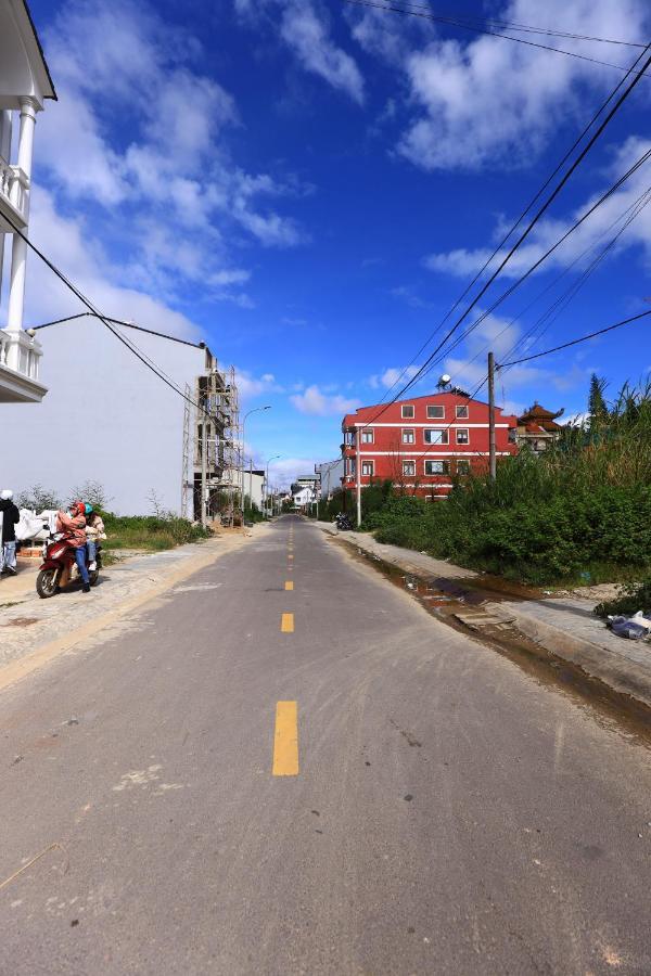 Lan Manh Hotel Da Lat Exterior photo